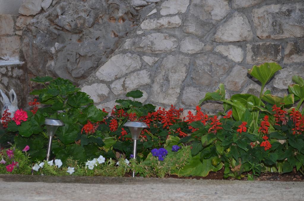 Apartmants Bubalo Trpanj Quarto foto